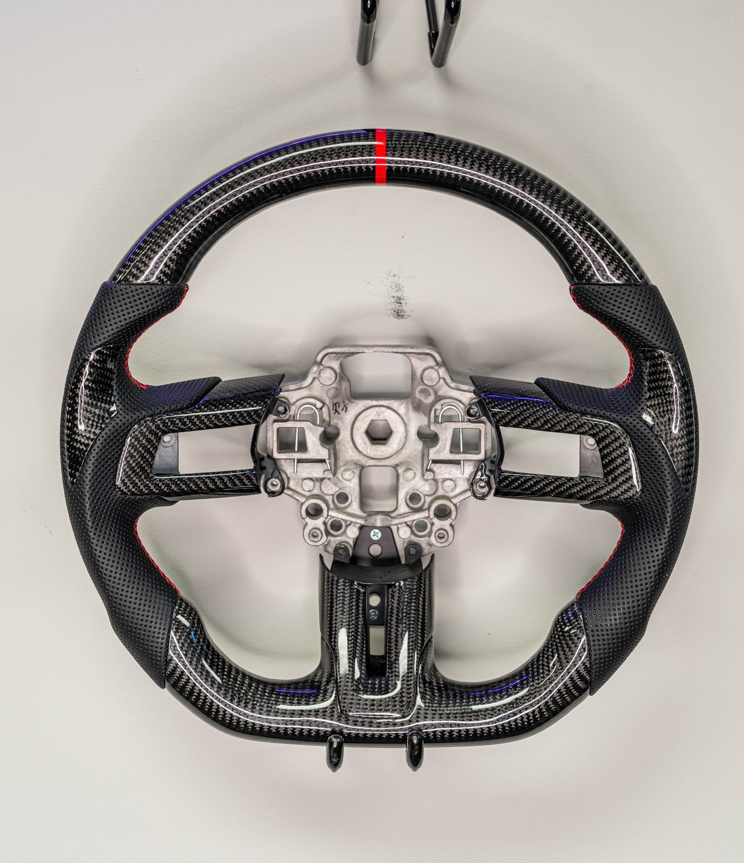 (In Stock) Mustang GT Carbon Fiber Steering Wheel for 2018+