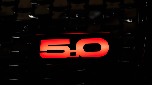 Flow Series 5.0 Badge