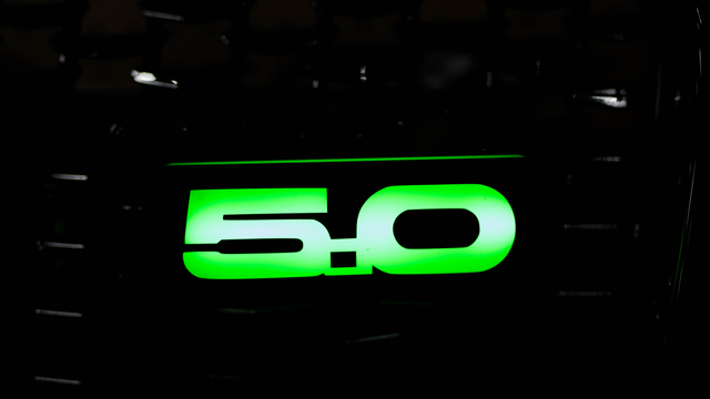 Flow Series 5.0 Badge