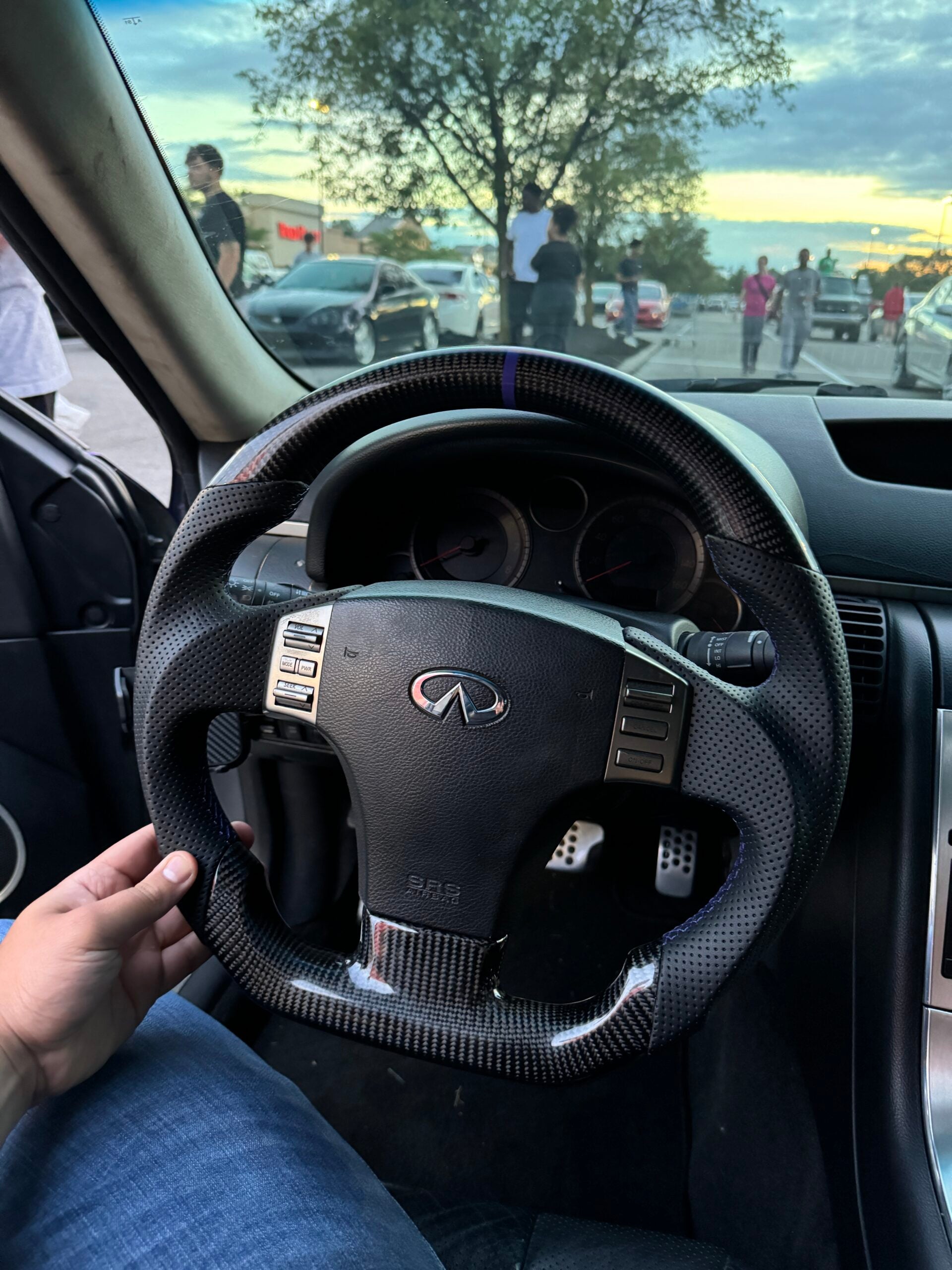 Infiniti G35 Custom Carbon Fiber Steering Wheel