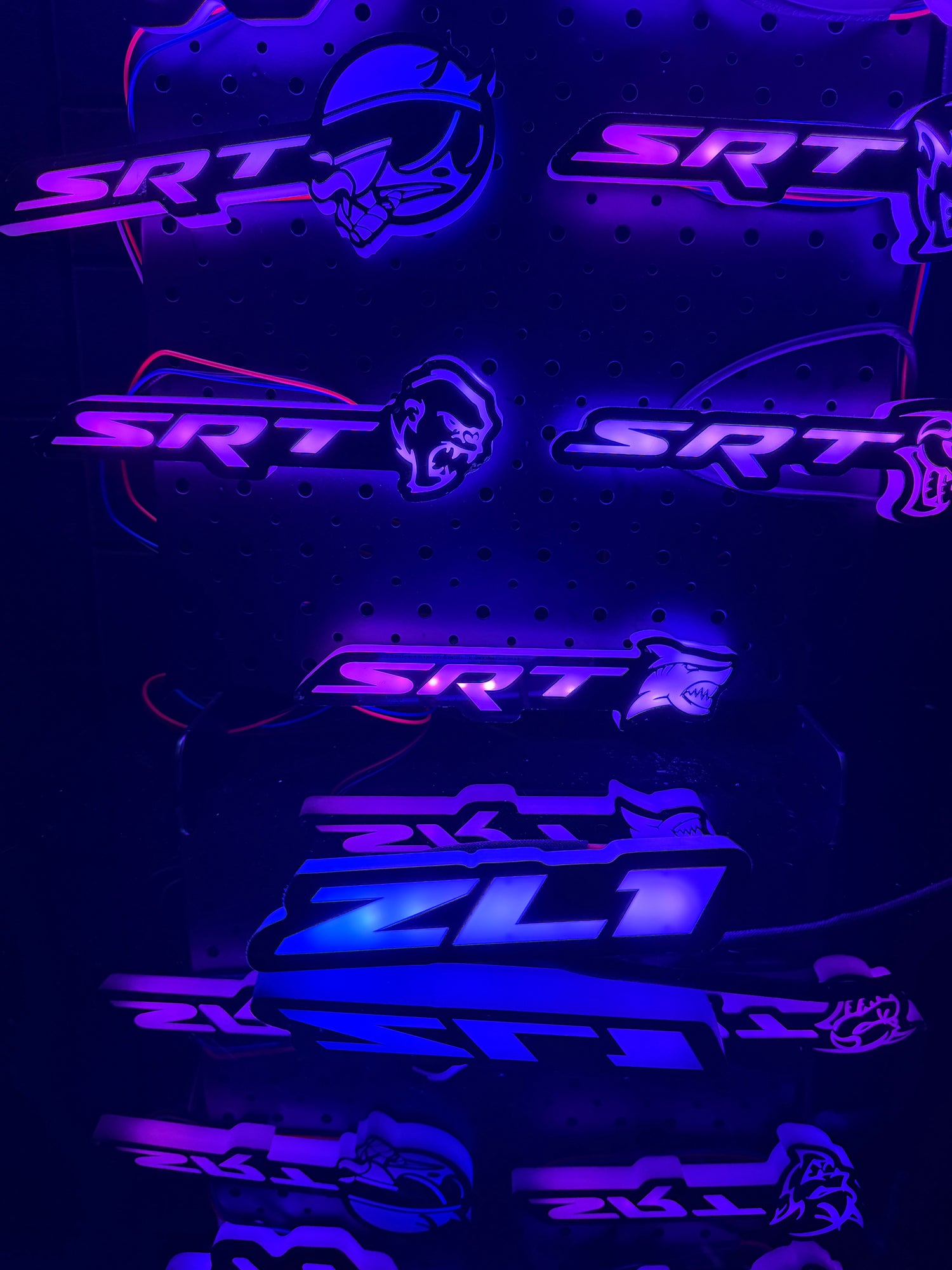 Flow Series ZL1 LED Badge