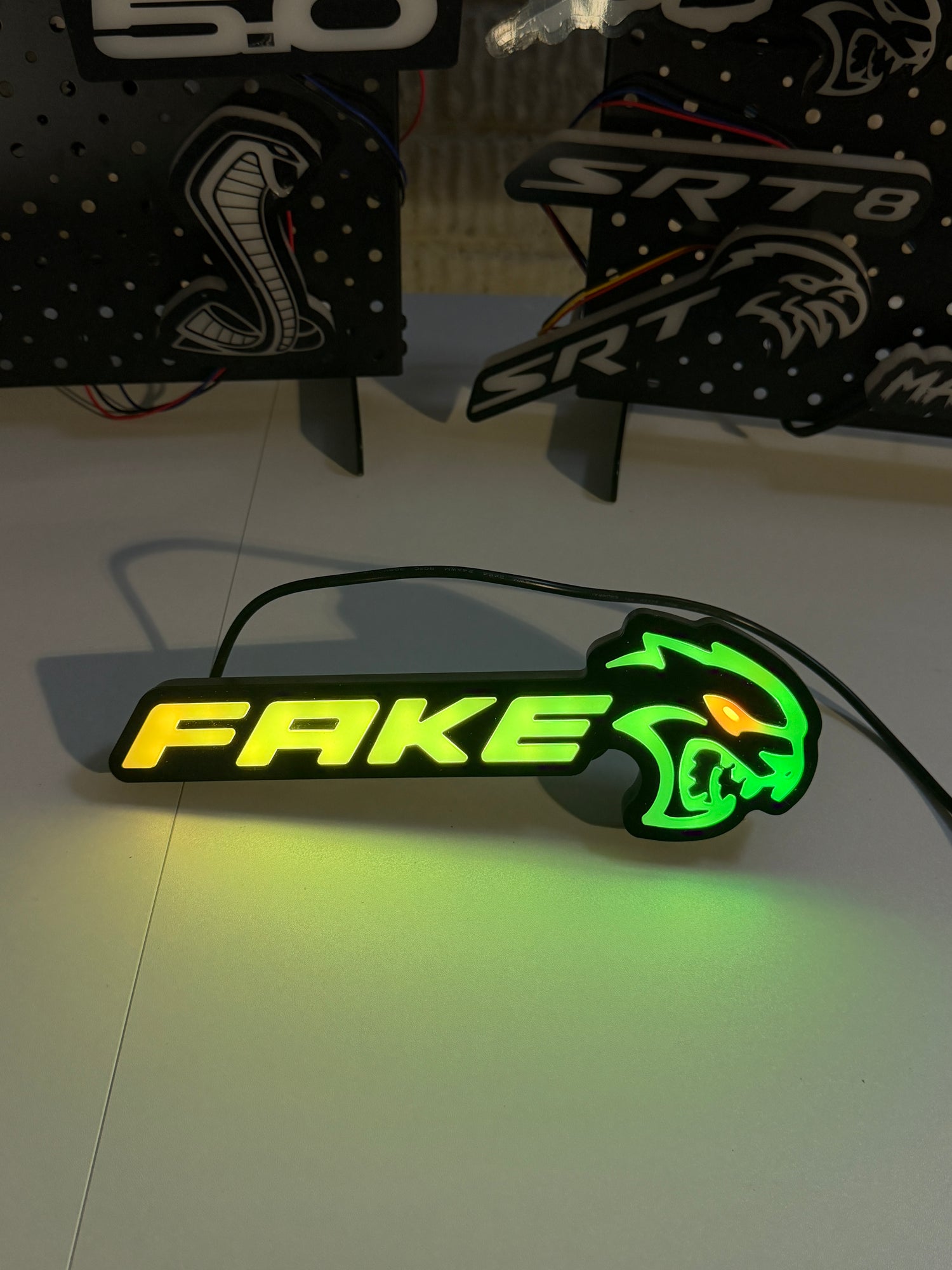 CUSTOM LIGHT