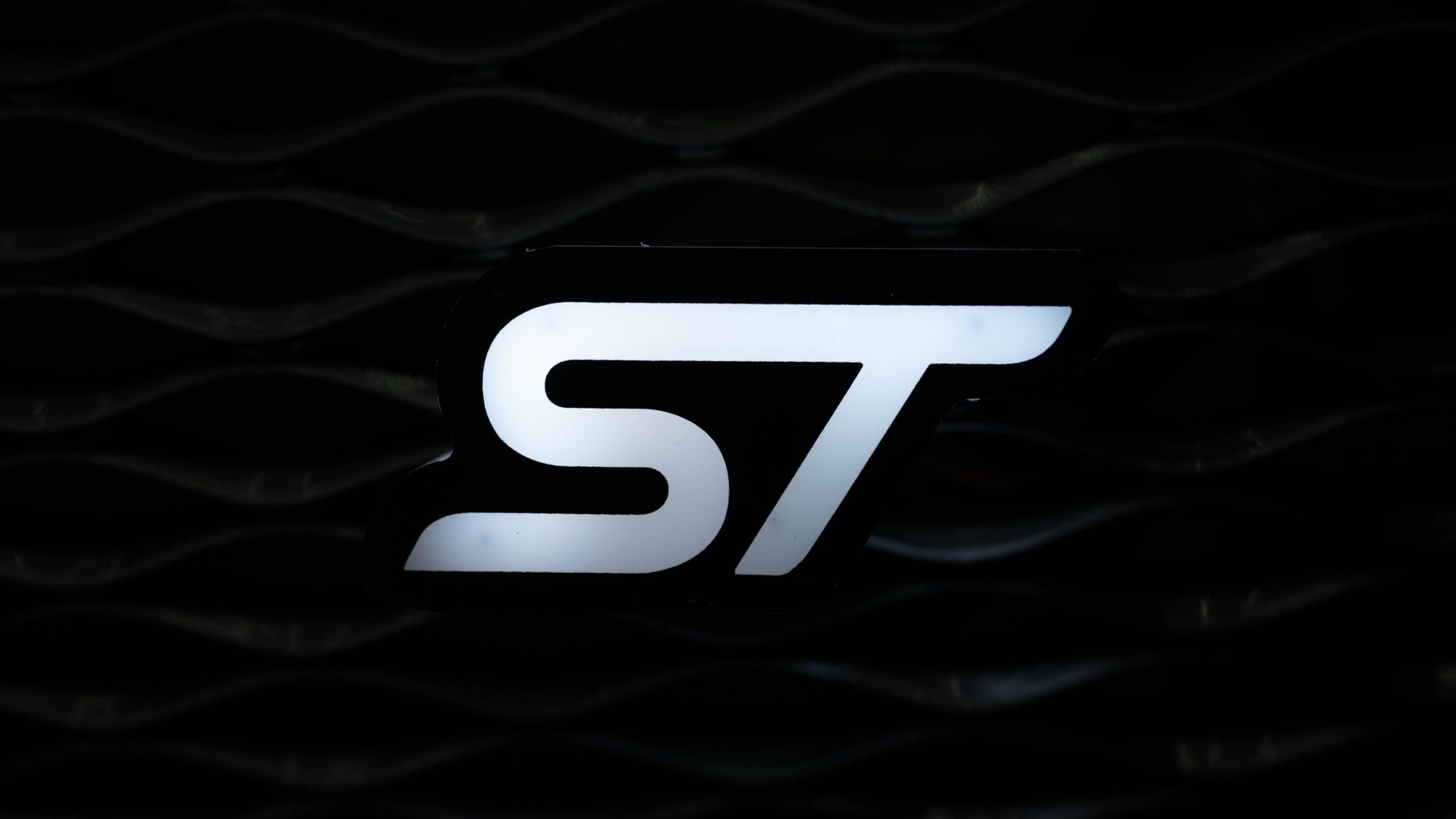 Flow Series ST LED Badge