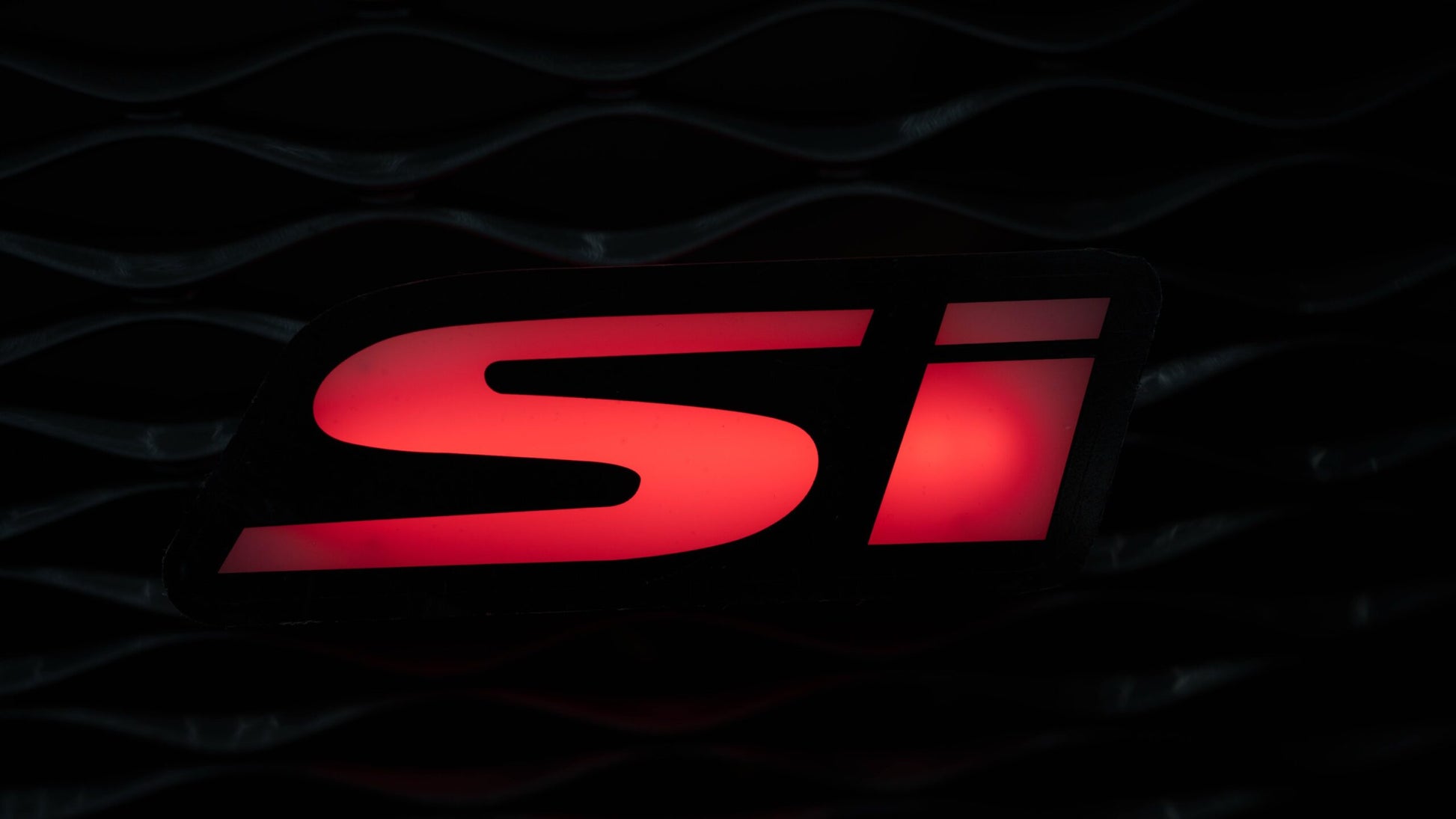 Flow Series Si LED Badge