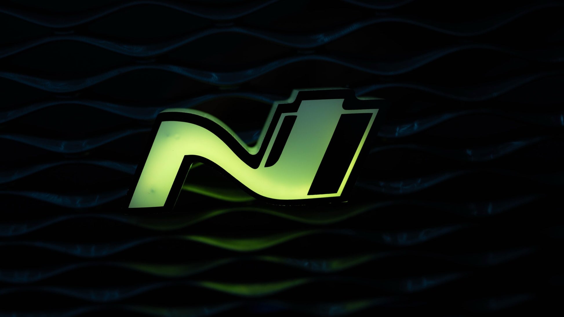Flow Series N LED Badge