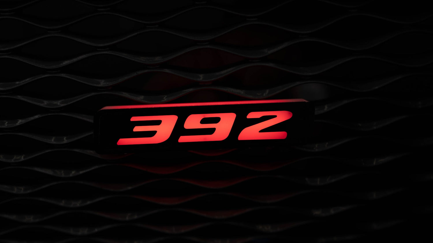 Flow Series 392 LED Badge