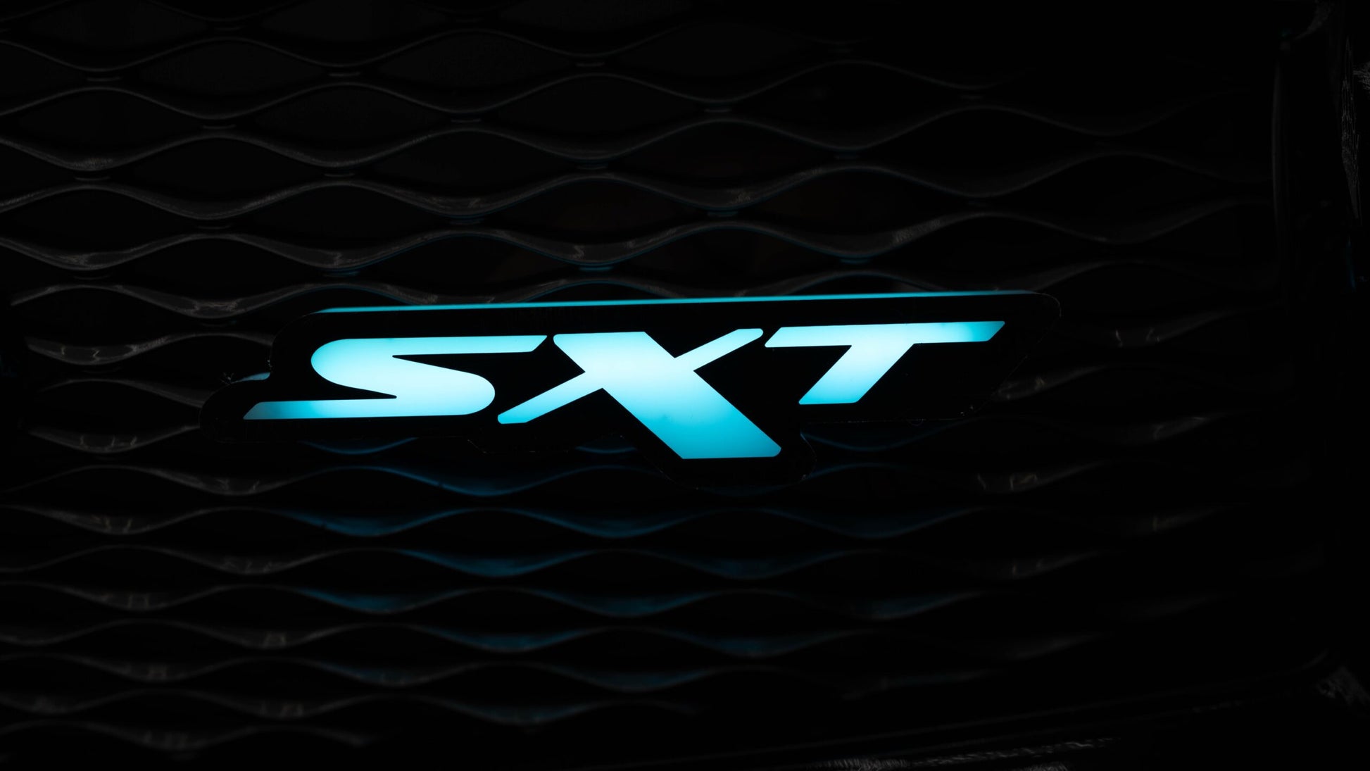 Flow Series SXT LED Badge