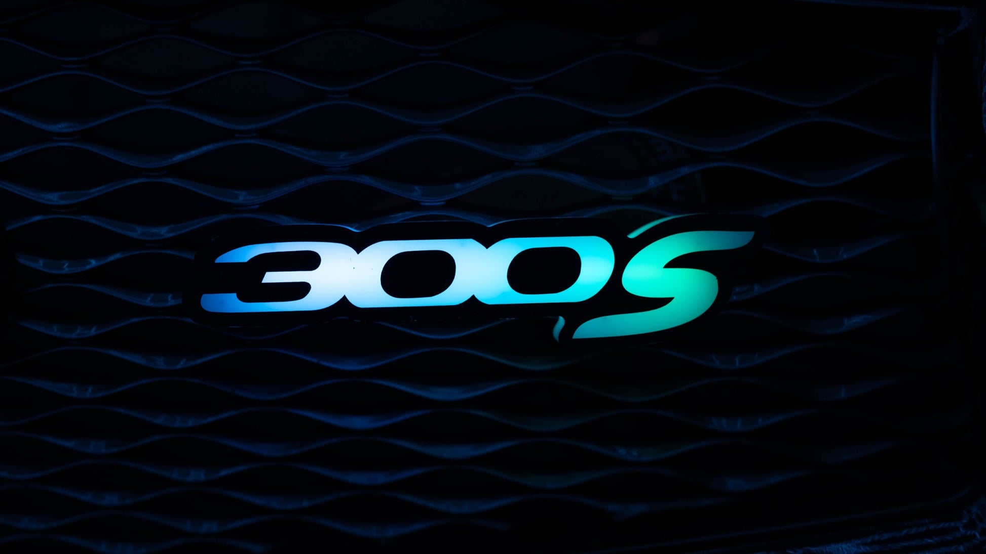 Flow Series 300S LED Badge