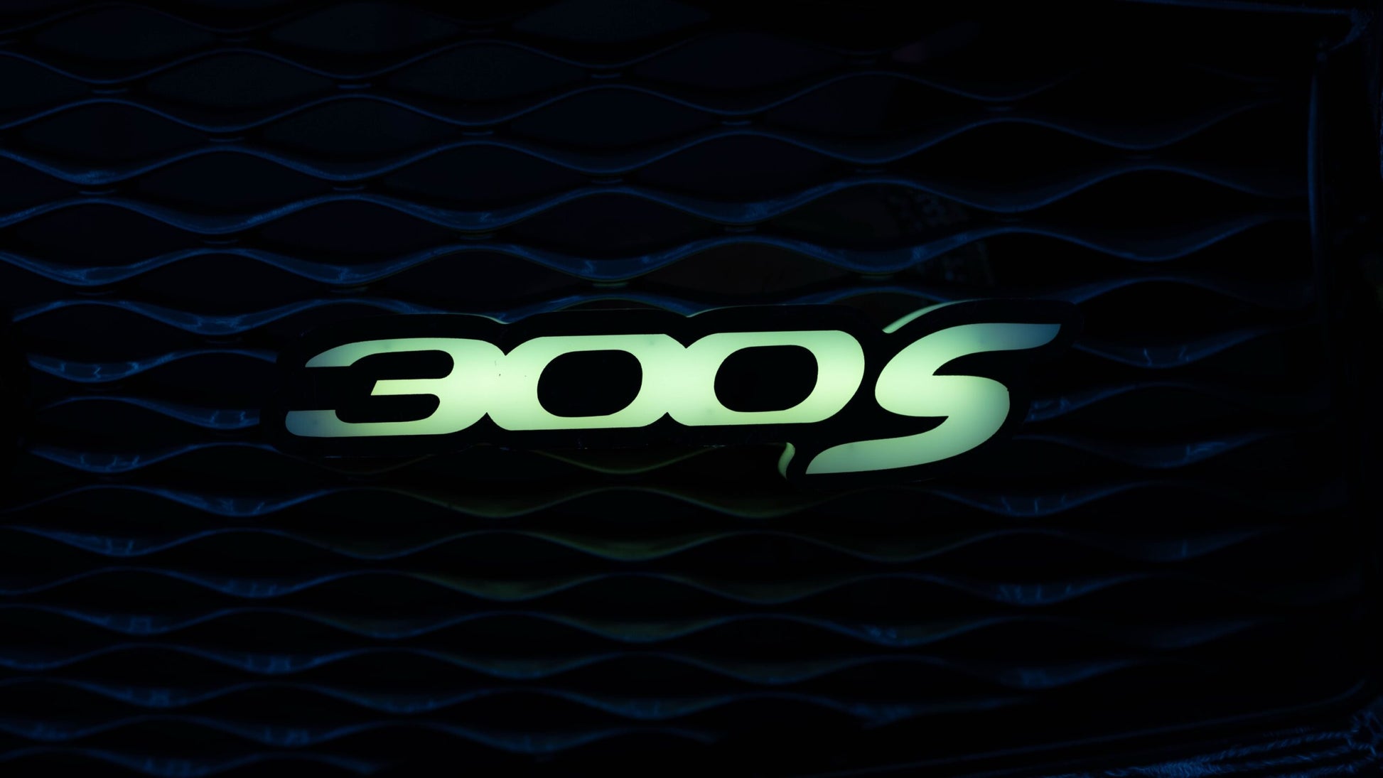 Flow Series 300S LED Badge