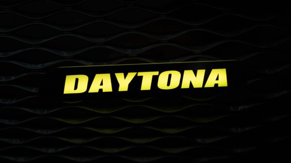 Flow Series Daytona LED Badge - Image 5