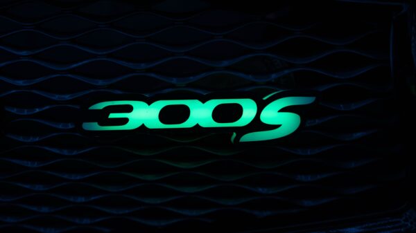 Flow Series 300S LED Badge - Image 3